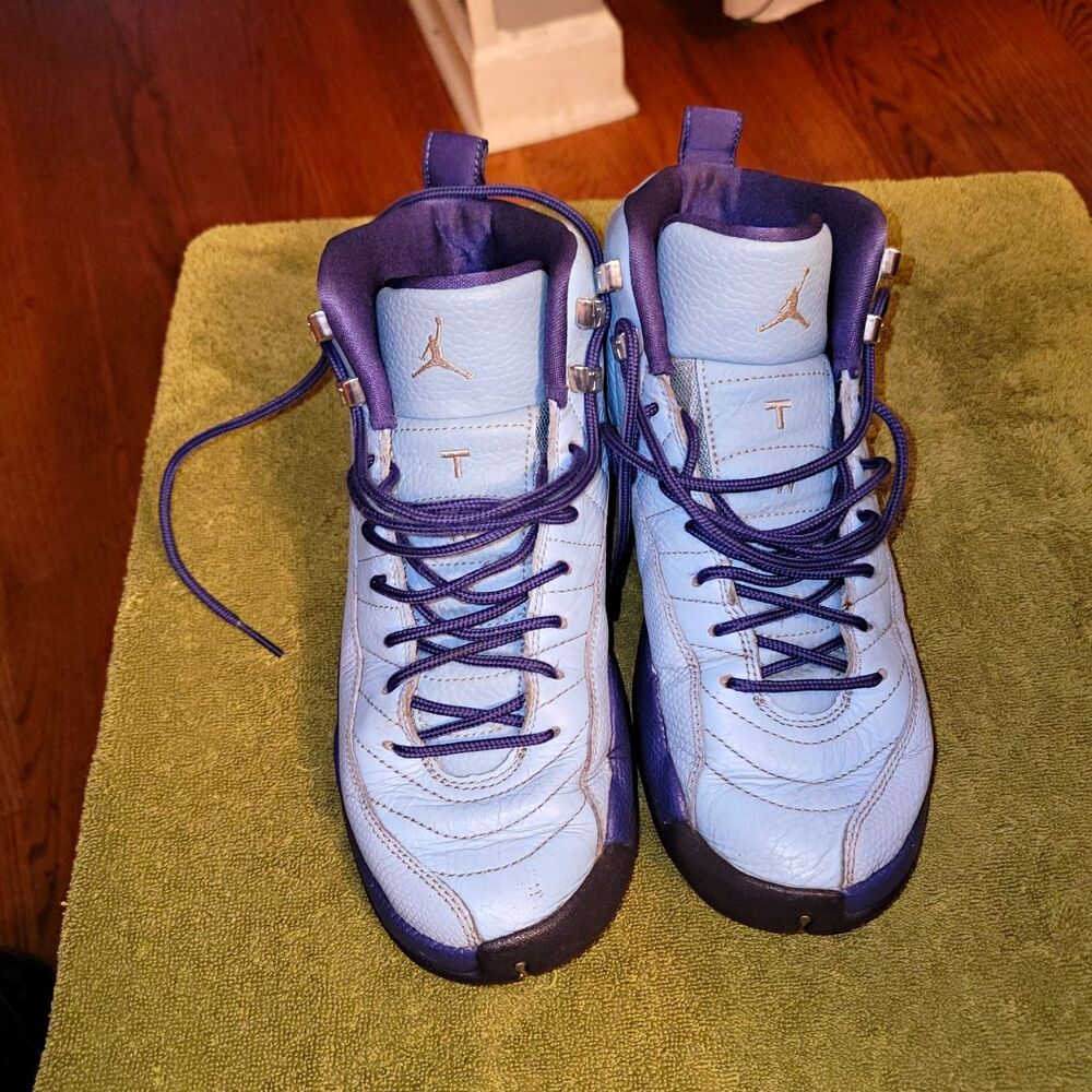 Jordan 12 High Top Basketball Sneakers Blue/Purple Youth US 7Y EU 40 W5